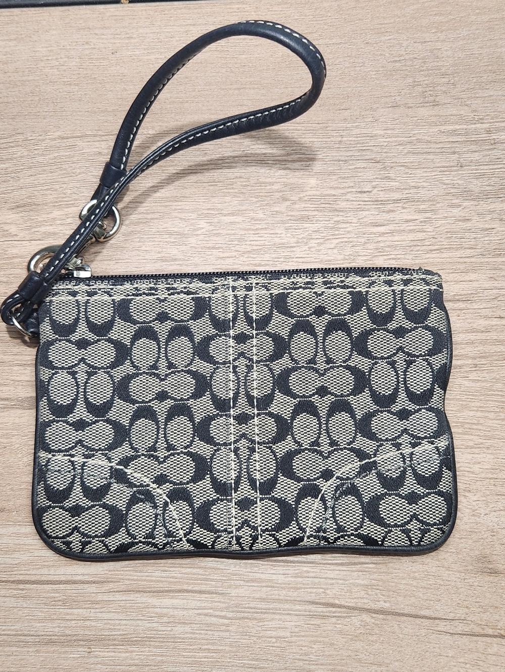 Coach Signature Canvas Zip Wristlet - Black & Cream